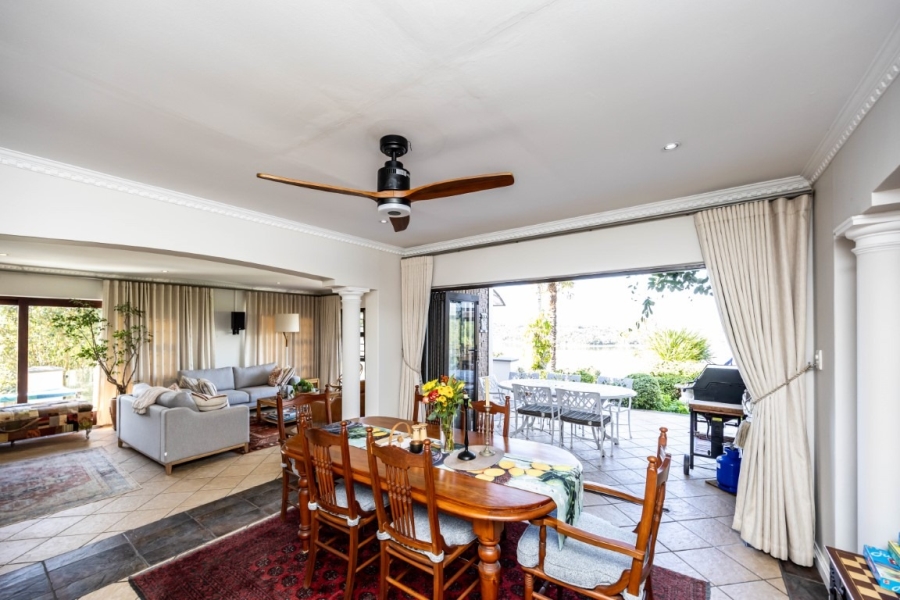 4 Bedroom Property for Sale in Beacon Bay Eastern Cape